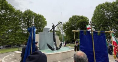 Inaugurato il restauro del monumento ai Caduti del Mare in piazza XXIII settembre a Rieti