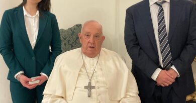 Il sindaco di Greccio incontra il Papa. Il Santo Padre invitato nella terra di San Francesco per il Giubileo