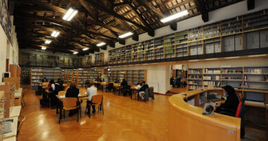 biblioteca paroniana