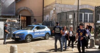 Scuola, controlli rafforzati a Rieti: Polizia in campo davanti agli istituti e sui bus